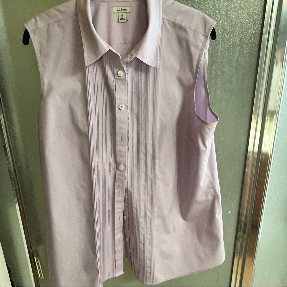 LL Bean non-iron sleeveless shirt